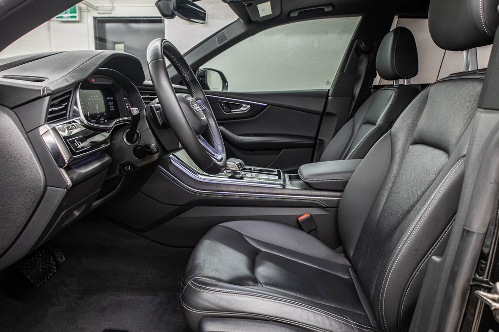 Audi Q8 TECHNIK S-LINE BLACK OPTIC 22 PCS 2023 à Laval, Québec - 15 - w1024h768px