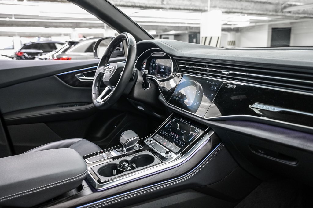 Audi Q8 PROGRESSIV DRIVER ASSIST TRAILER HITCH 2023 à Laval, Québec - 25 - w1024h768px