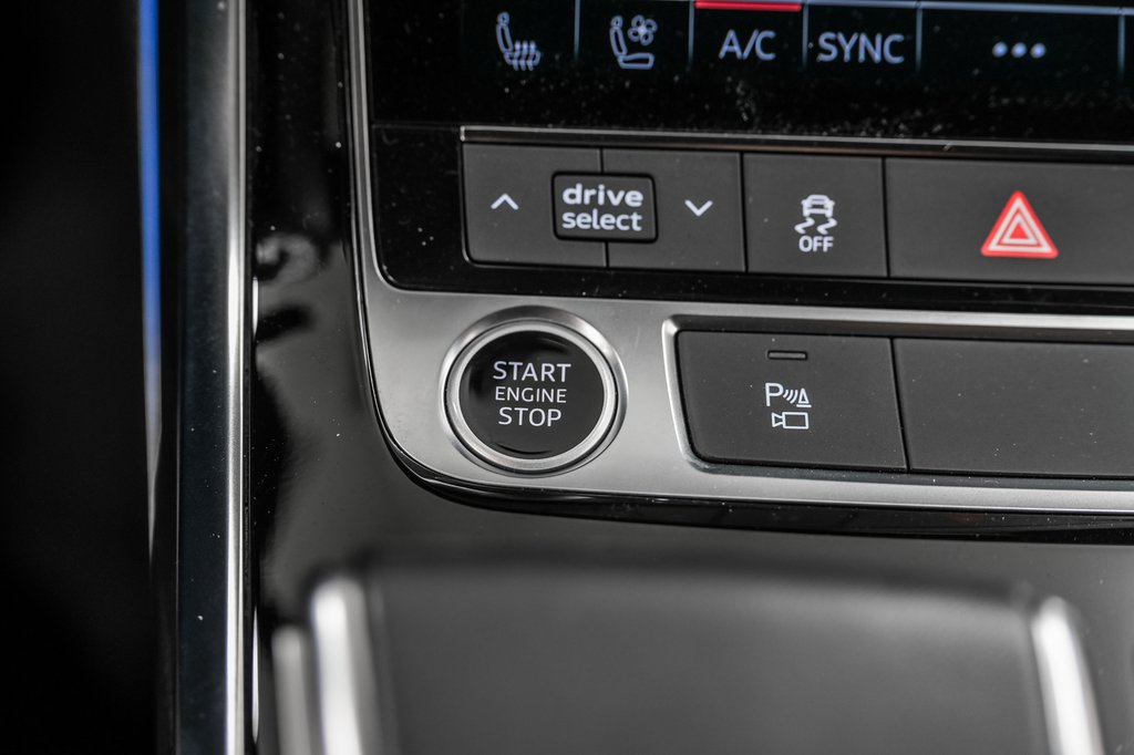 Audi Q8 PROGRESSIV DRIVER ASSIST TRAILER HITCH 2023 à Laval, Québec - 16 - w1024h768px