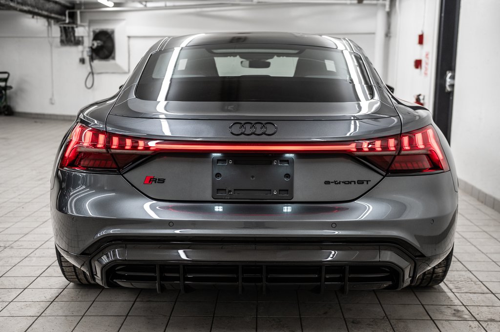 2022 Audi RS e-tron GT BLACK OPTIC NAPPA LEATHER in Laval, Quebec - 5 - w1024h768px