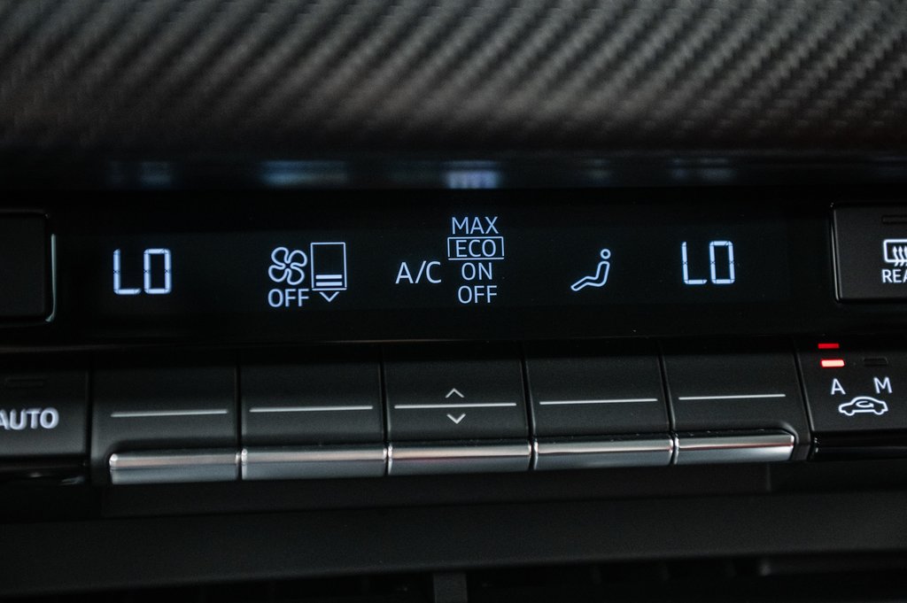 2022 Audi RS e-tron GT BLACK OPTIC NAPPA LEATHER in Laval, Quebec - 26 - w1024h768px