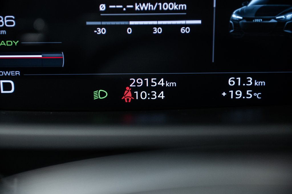 2022 Audi RS e-tron GT BLACK OPTIC NAPPA LEATHER in Laval, Quebec - 20 - w1024h768px