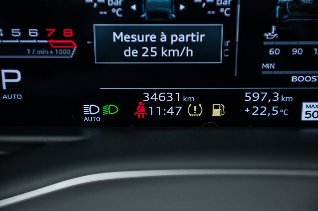 Audi RS Q8 CARBON OPTICS, RS DESIGN, BANG&OLUFSEN 3D, 2024 à Laval, Québec - 18 - w1024h768px