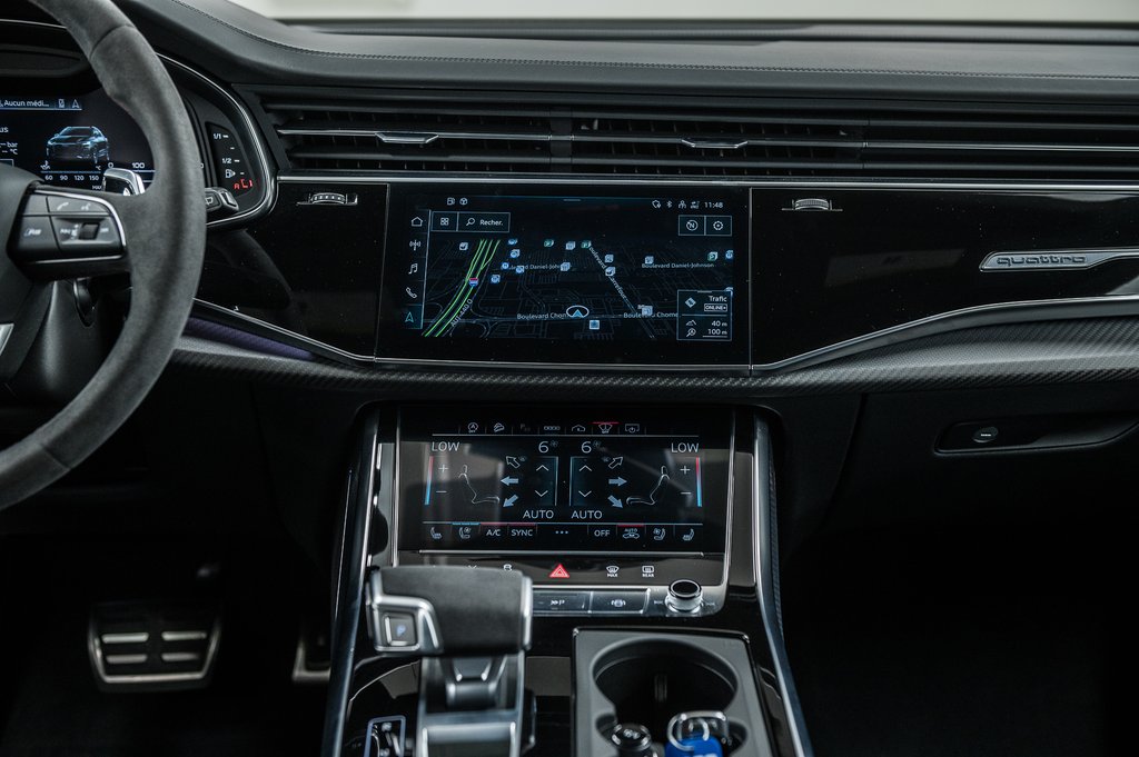 Audi RS Q8 CARBON OPTICS, RS DESIGN, BANG&OLUFSEN 3D, 2024 à Laval, Québec - 30 - w1024h768px