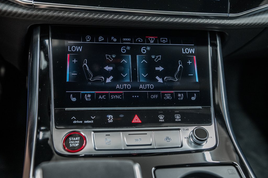 Audi RS Q8 CARBON OPTICS, RS DESIGN, BANG&OLUFSEN 3D, 2024 à Laval, Québec - 22 - w1024h768px