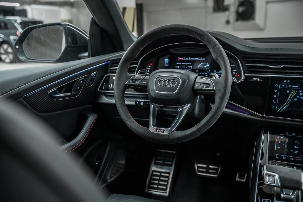 Audi RS Q8 CARBON OPTICS, RS DESIGN, BANG&OLUFSEN 3D, 2024 à Laval, Québec - 29 - w1024h768px