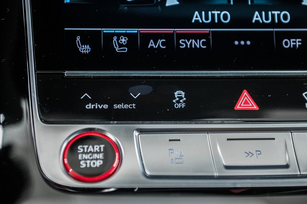 Audi RS Q8 CARBON OPTICS, RS DESIGN, BANG&OLUFSEN 3D, 2024 à Laval, Québec - 24 - w1024h768px