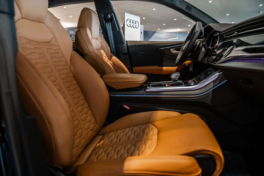 Audi RS Q8 DE PERFORMANCE 2025 à Laval, Québec - 34 - w1024h768px