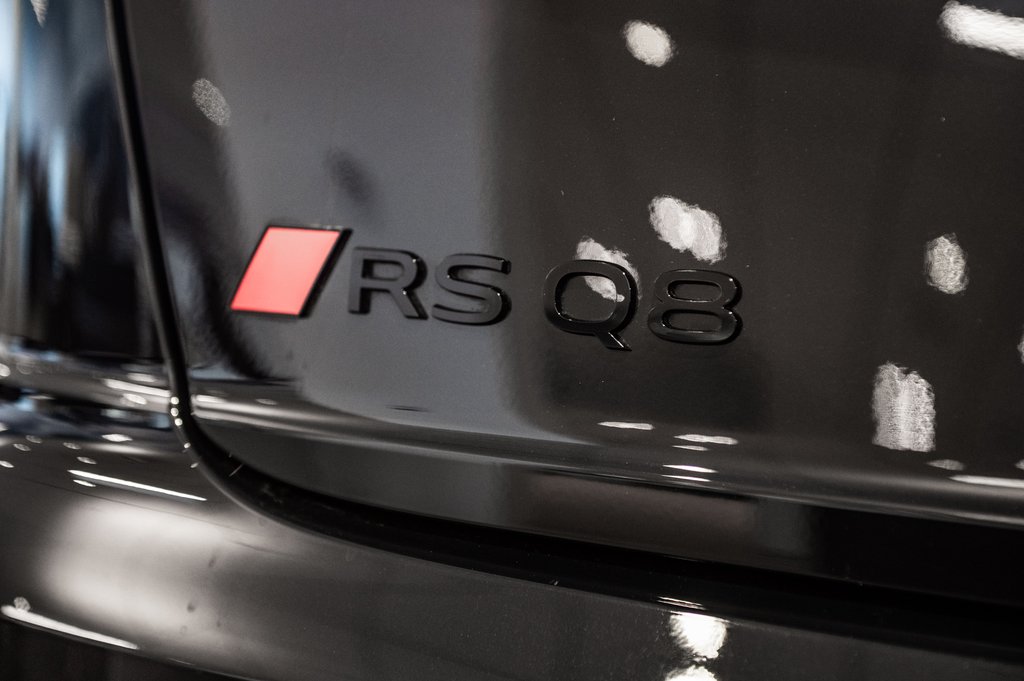 Audi RS Q8 DE PERFORMANCE 2025 à Laval, Québec - 9 - w1024h768px