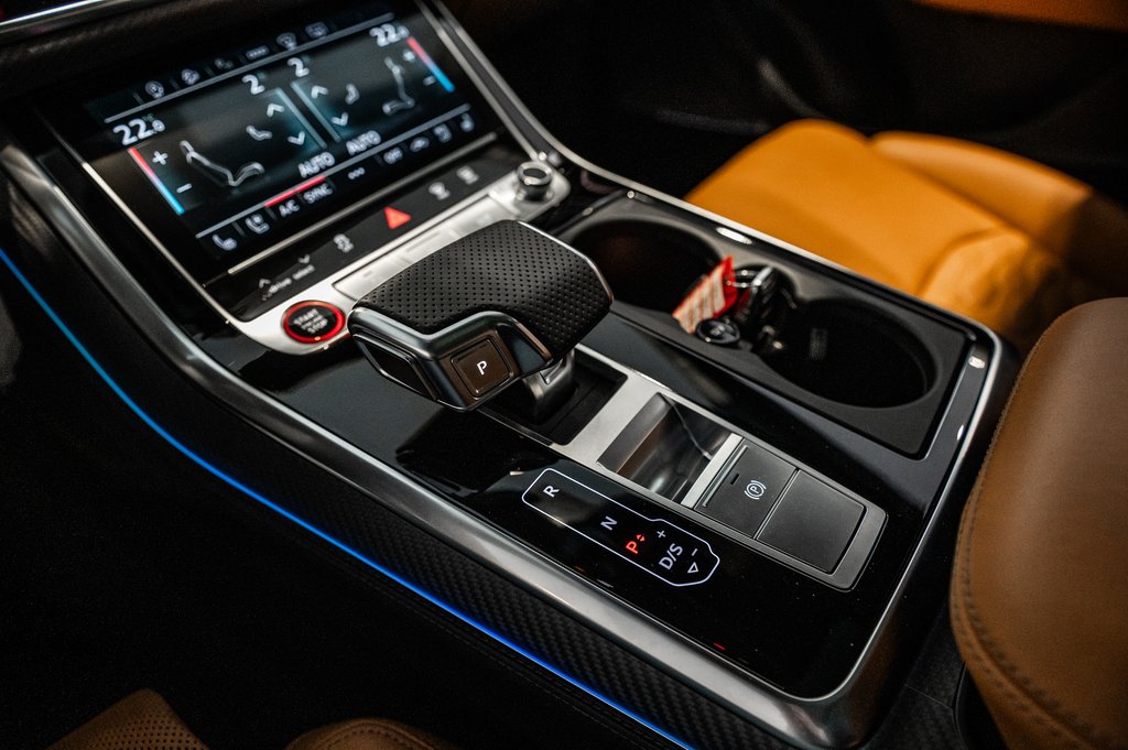 Audi RS Q8 DE PERFORMANCE 2025 à Laval, Québec - 27 - w1024h768px