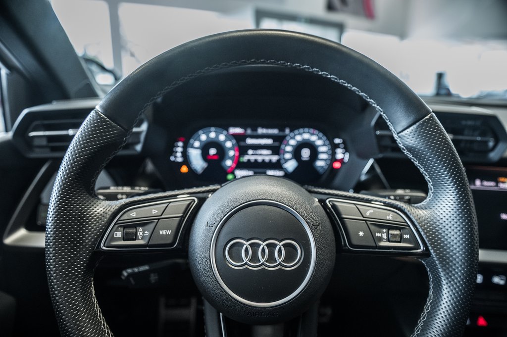2022 Audi S3 SEDAN KOMFORT, RED CALIPERS in Laval, Quebec - 14 - w1024h768px