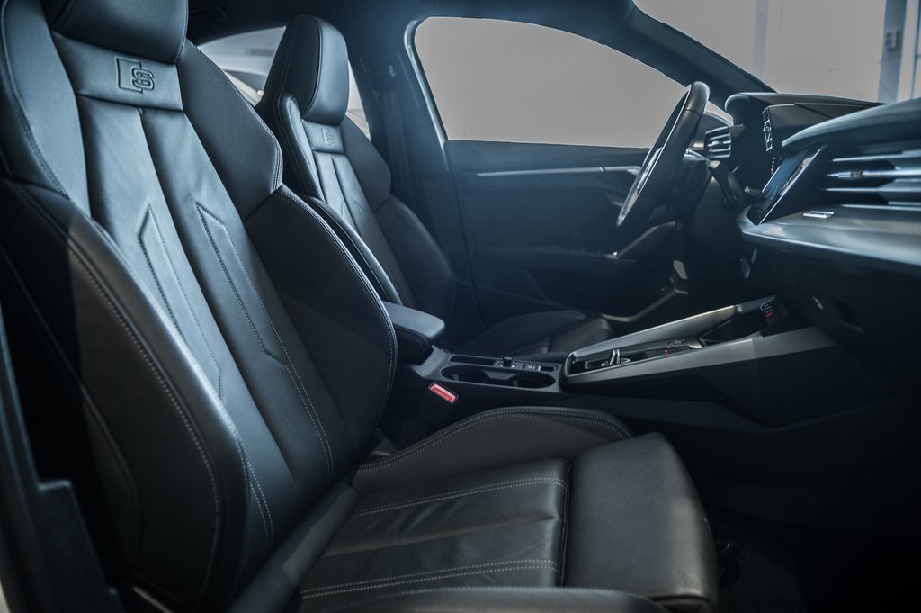 2022 Audi S3 SEDAN KOMFORT, RED CALIPERS in Laval, Quebec - 29 - w1024h768px