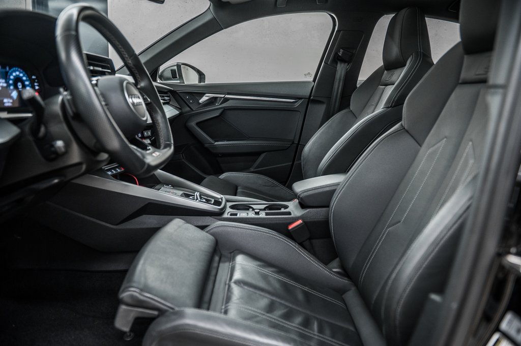 Audi S3 SEDAN KOMFORT RED CALIPER 2022 à Laval, Québec - 12 - w1024h768px