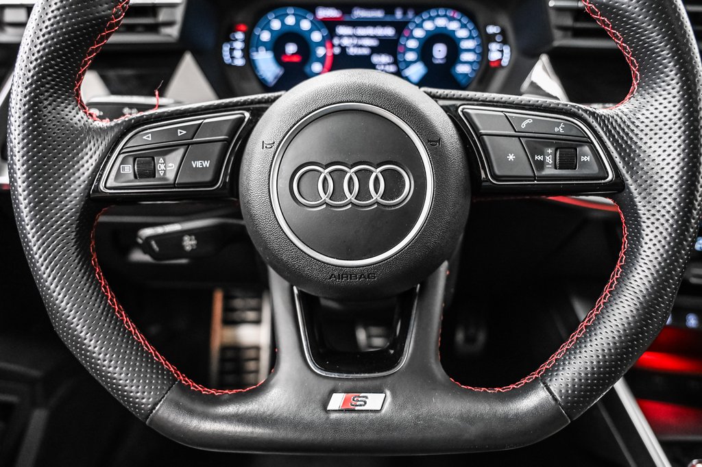 2022 Audi S3 Sedan PROGRESSIV BLACK OPTIC RED CALIPER in Laval, Quebec - 10 - w1024h768px