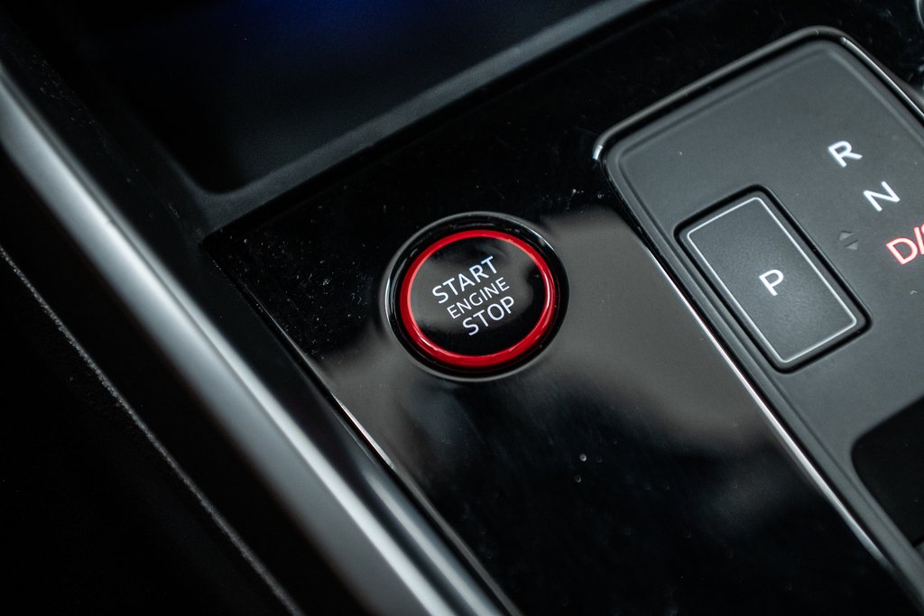 2022 Audi S3 PROGRESSIV BLACK OPTIC ADV HANGLING PKG in Laval, Quebec - 24 - w1024h768px