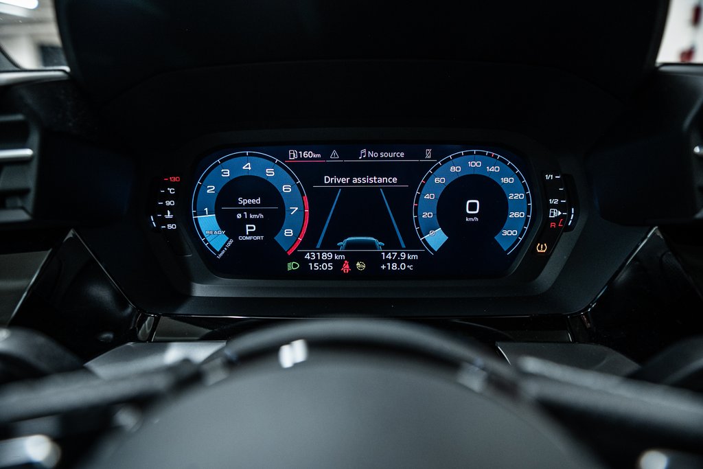 2022 Audi S3 PROGRESSIV BLACK OPTIC ADV HANGLING PKG in Laval, Quebec - 16 - w1024h768px