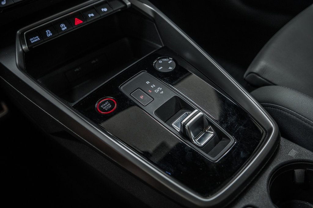2023 Audi S3 SEDAN KOMFORT QUATTRO in Laval, Quebec - 23 - w1024h768px