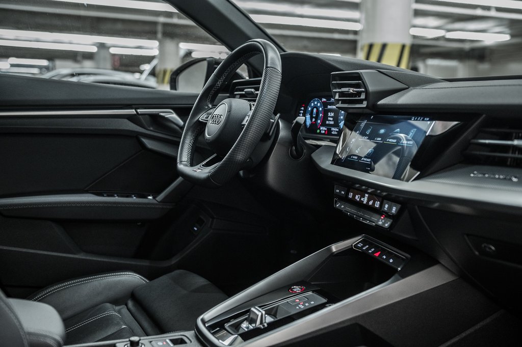 2023 Audi S3 SEDAN KOMFORT TECH PKG PHONE BOX in Laval, Quebec - 29 - w1024h768px