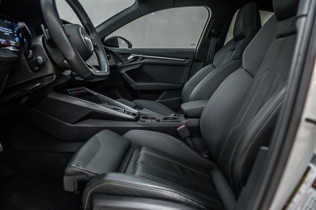 2023 Audi S3 SEDAN KOMFORT TECH PKG PHONE BOX in Laval, Quebec - 12 - w1024h768px