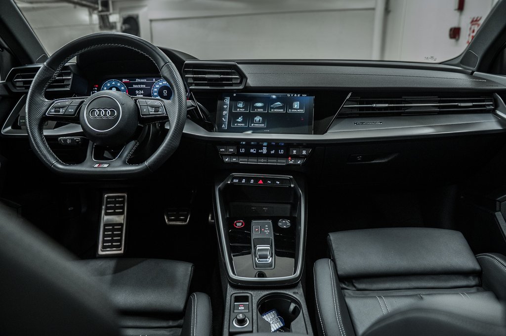 2023 Audi S3 SEDAN KOMFORT TECH PKG PHONE BOX in Laval, Quebec - 26 - w1024h768px