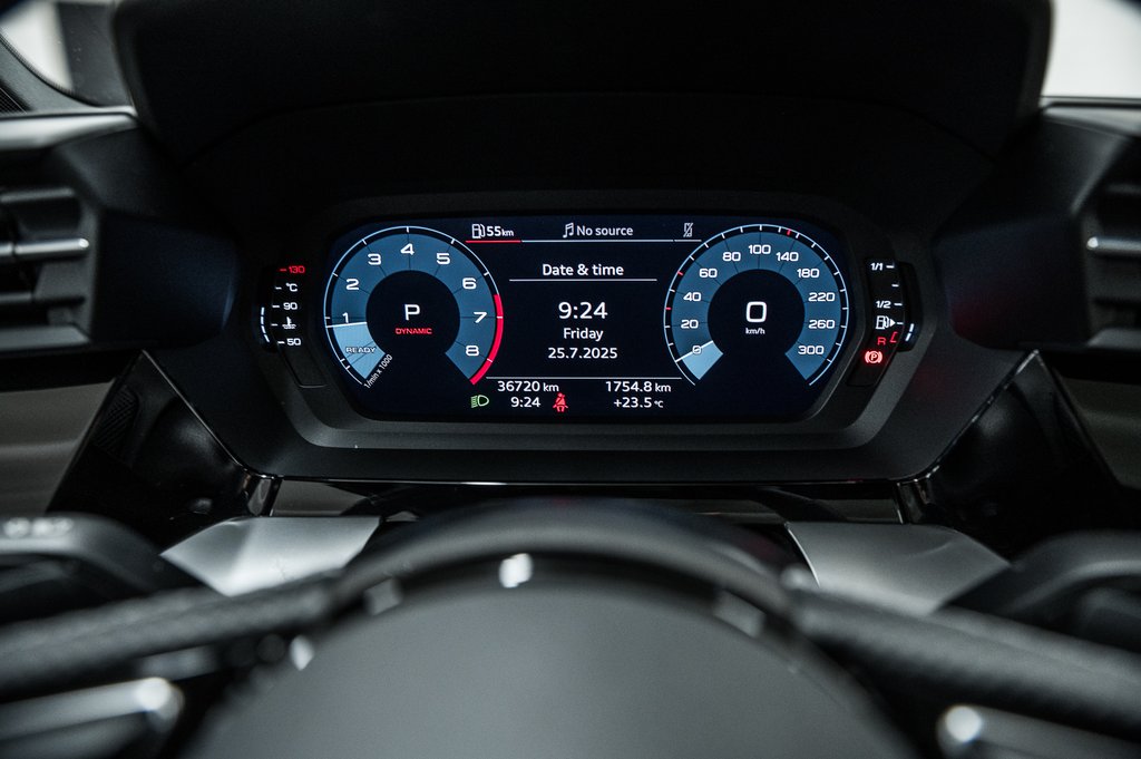 2023 Audi S3 SEDAN KOMFORT TECH PKG PHONE BOX in Laval, Quebec - 16 - w1024h768px