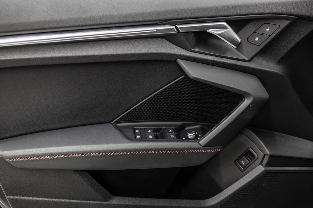 2023 Audi S3 Sedan PROGRESSIV BLACK OPTICS-SPORT EXHAUST-ADV HANDLING in Laval, Quebec - 12 - w1024h768px