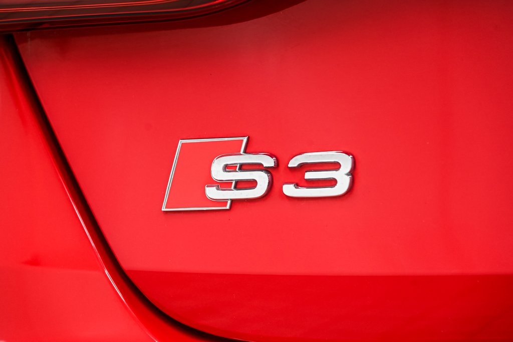 2023 Audi S3 Sedan KOMFORT QUATTRO RED CALIPER in Laval, Quebec - 8 - w1024h768px