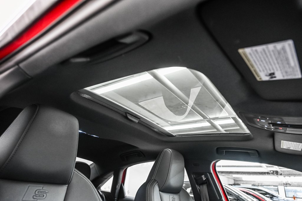 2023 Audi S3 Sedan KOMFORT QUATTRO RED CALIPER in Laval, Quebec - 25 - w1024h768px