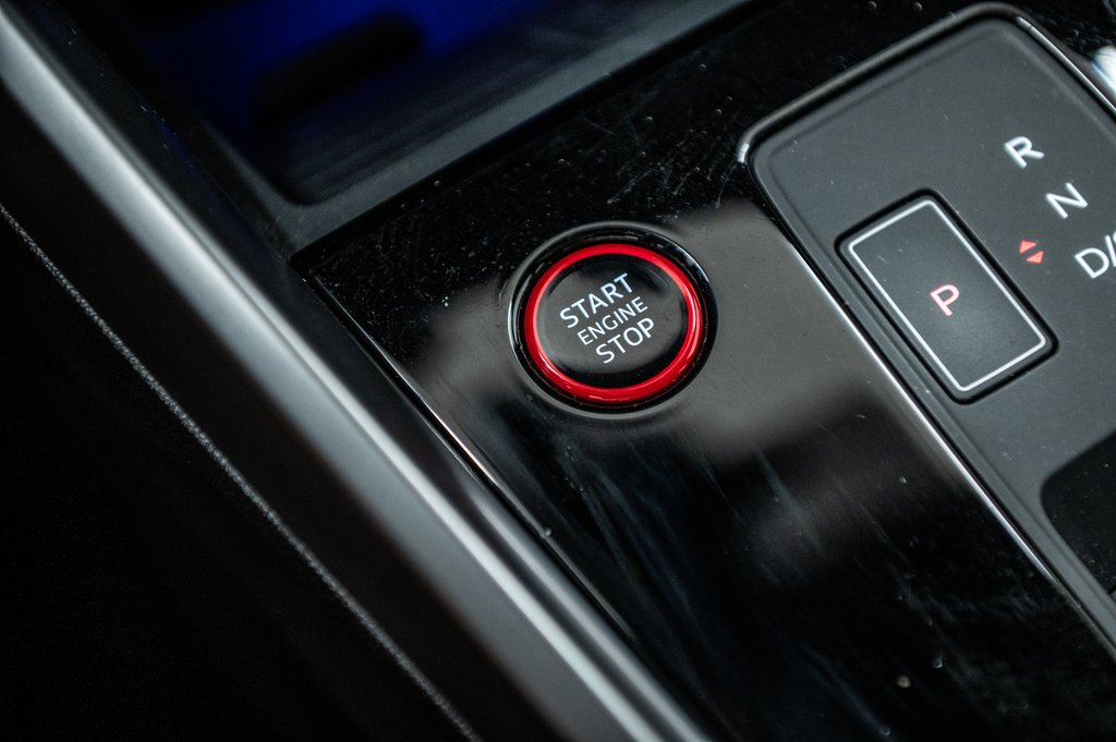 Audi S3 Sedan PROGRESSIV SPORT EXHAUST BLACK BADGING 2024 à Laval, Québec - 25 - w1024h768px