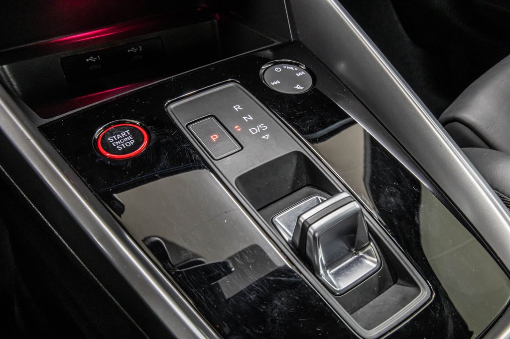 Audi S3 TECHNIK SPORT EXHAUST CARBON 2024 à Laval, Québec - 24 - w1024h768px