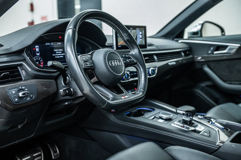 Audi S4 TECHNIK SPORT DIFF CARBON INLAY 2018 à Laval, Québec - 15 - w1024h768px
