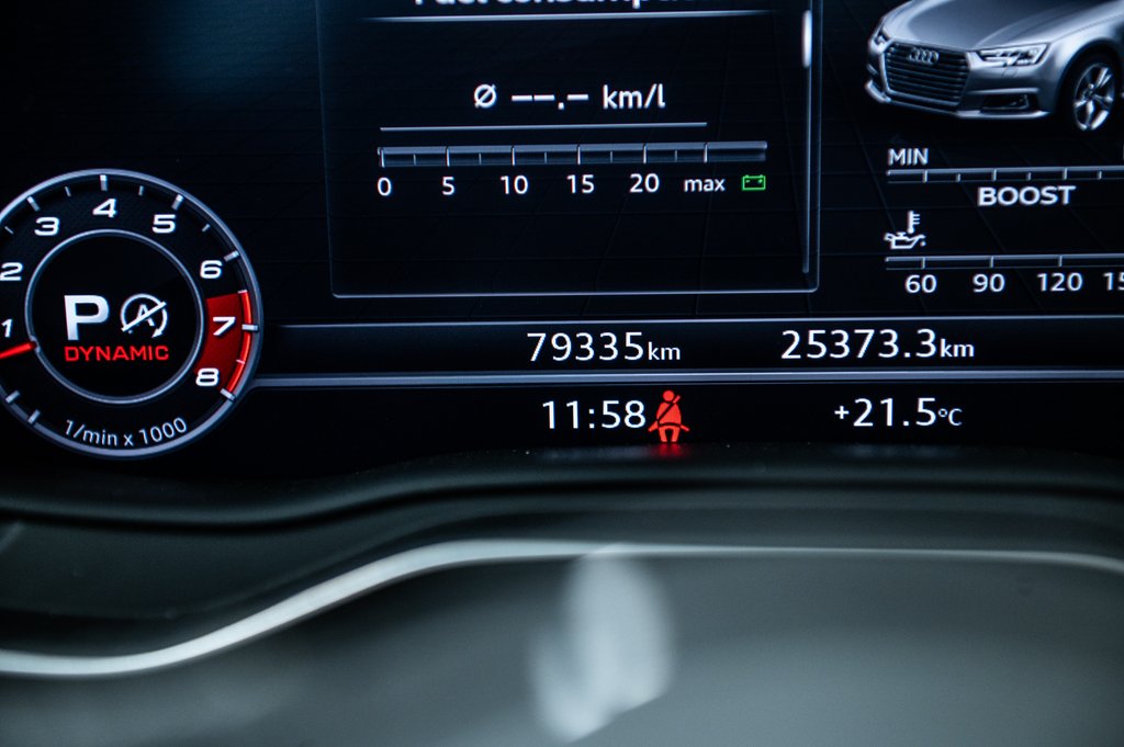 Audi S4 TECHNIK SPORT DIFF CARBON INLAY 2018 à Laval, Québec - 18 - w1024h768px