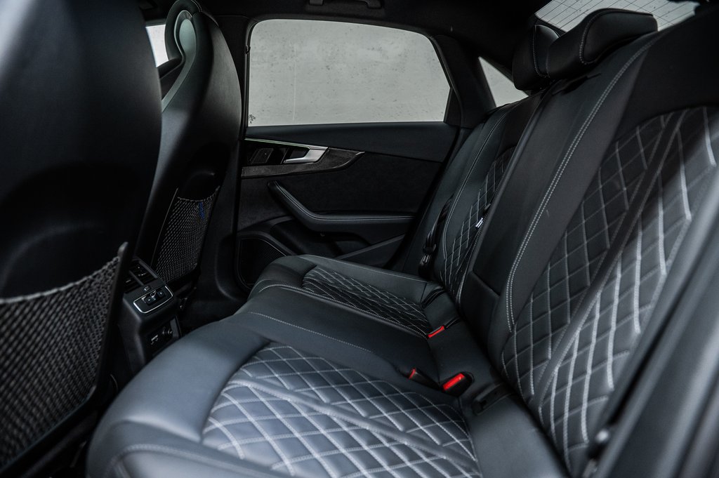 Audi S4 Sedan TECHNIK SPORT EXHAUST CARBON 2024 à Laval, Québec - 27 - w1024h768px
