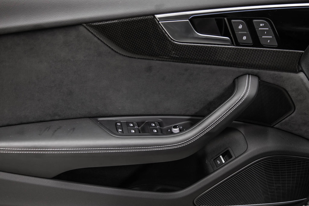 2022 Audi S5 Sportback TECHNIK BLACK OPTIC CARBON in Laval, Quebec - 13 - w1024h768px