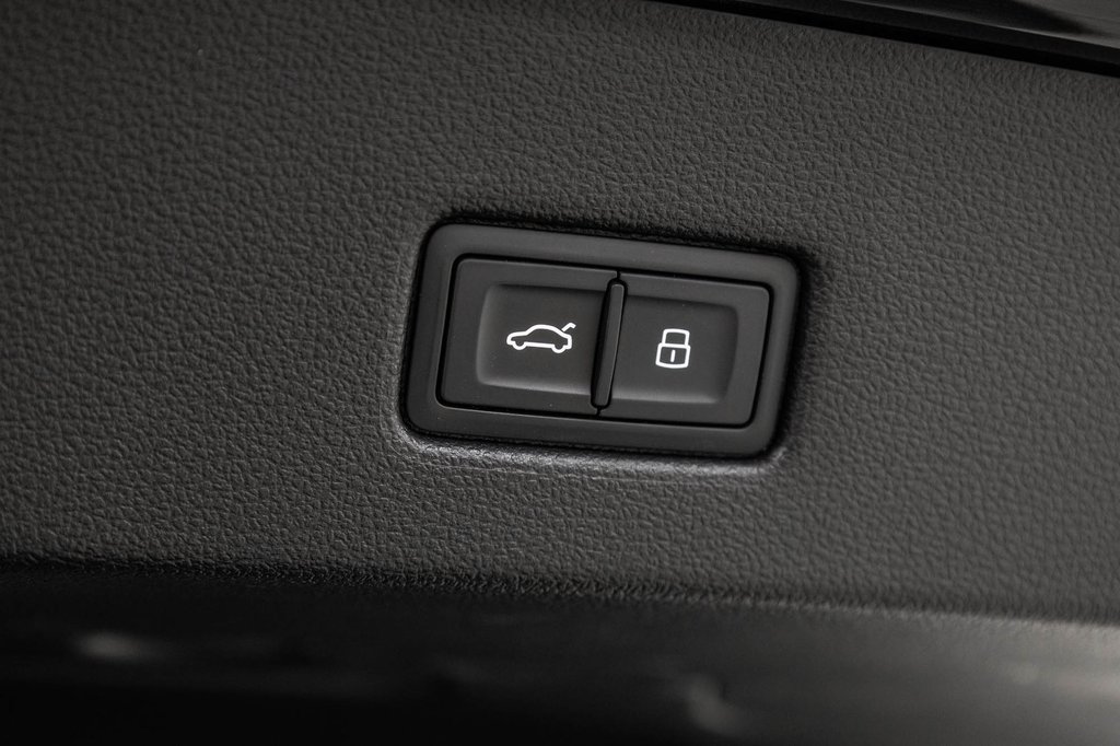 2021 Audi S7 Sportback BLACK OPTIC SPORT PKG 21 PCS in Laval, Quebec - 12 - w1024h768px