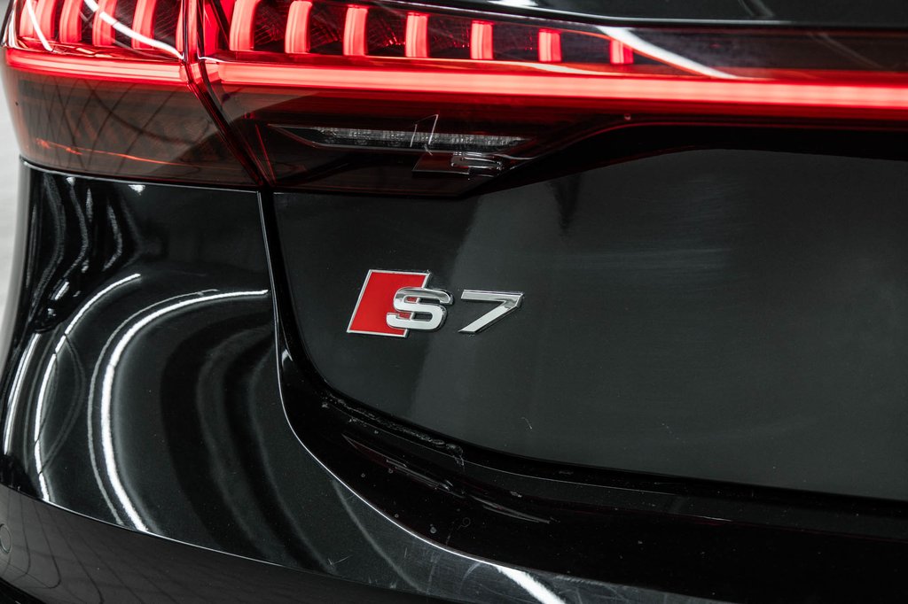 2021 Audi S7 Sportback BLACK OPTIC SPORT PKG 21 PCS in Laval, Quebec - 9 - w1024h768px