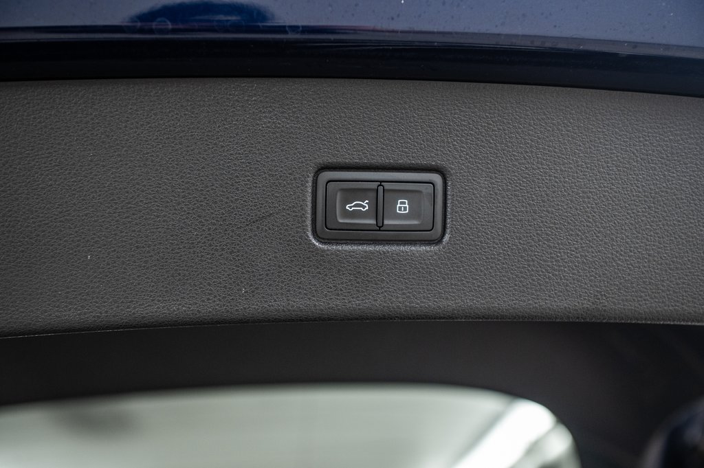 2021 Audi SQ5 Sportback TECHNIK CARBON 21 PCS in Laval, Quebec - 11 - w1024h768px