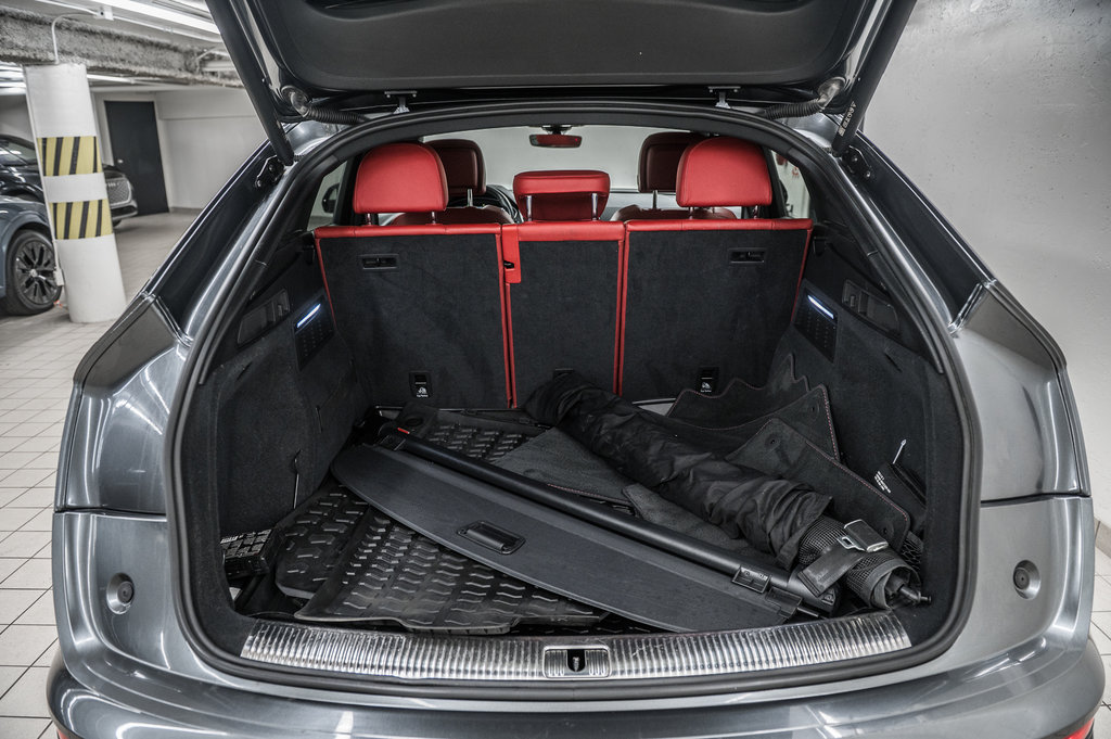2022 Audi SQ5 Sportback PROGRESSIV BLACK OPTIC CARBON in Laval, Quebec - 10 - w1024h768px