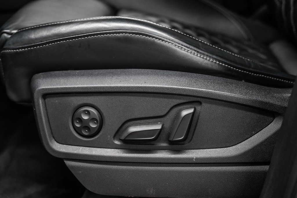 2022 Audi SQ5 Sportback TECHNIK BLACK PKG 21 PCS in Laval, Quebec - 13 - w1024h768px