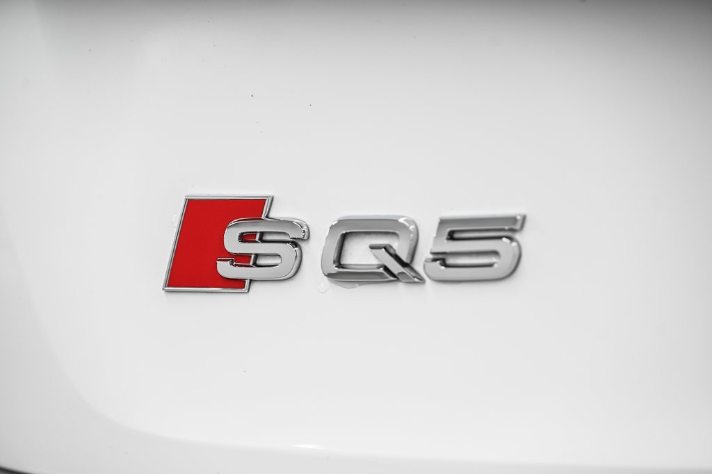 2022 Audi SQ5 Sportback TECHNIK BLACK PKG 21 PCS in Laval, Quebec - 8 - w1024h768px