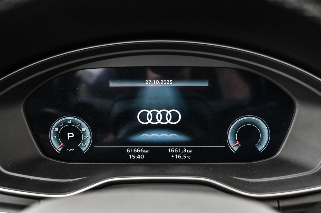 2022 Audi SQ5 Sportback TECHNIK BLACK PKG 21 PCS in Laval, Quebec - 14 - w1024h768px