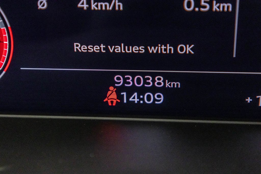 2023 Audi SQ5 Sportback GARANTIE CERTIFIÉ INCLUSE BLACK PKG in Laval, Quebec - 19 - w1024h768px