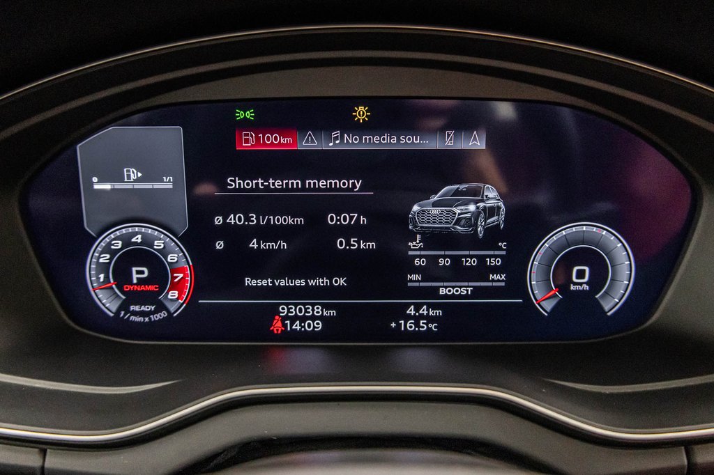 2023 Audi SQ5 Sportback GARANTIE CERTIFIÉ INCLUSE BLACK PKG in Laval, Quebec - 17 - w1024h768px