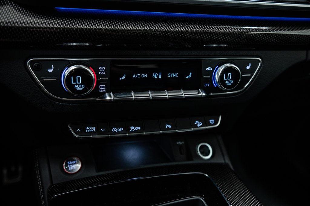 2024 Audi SQ5 Sportback TECHNIK BLACK PKG 21 PCS in Laval, Quebec - 22 - w1024h768px