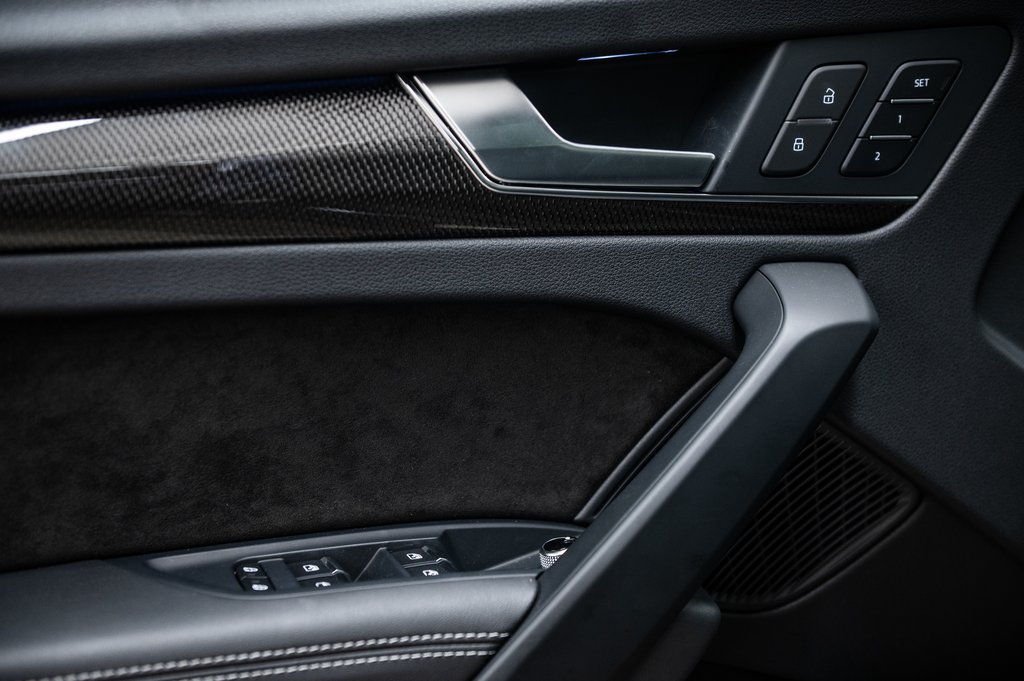 2024 Audi SQ5 Sportback TECHNIK BLACK PKG 21 PCS in Laval, Quebec - 12 - w1024h768px
