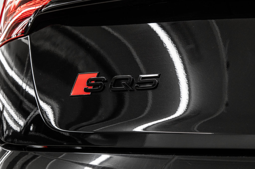 Audi SQ5 PROGRESSIV BLACK OPTIC CONFORT INTERIOR 2022 à Laval, Québec - 9 - w1024h768px