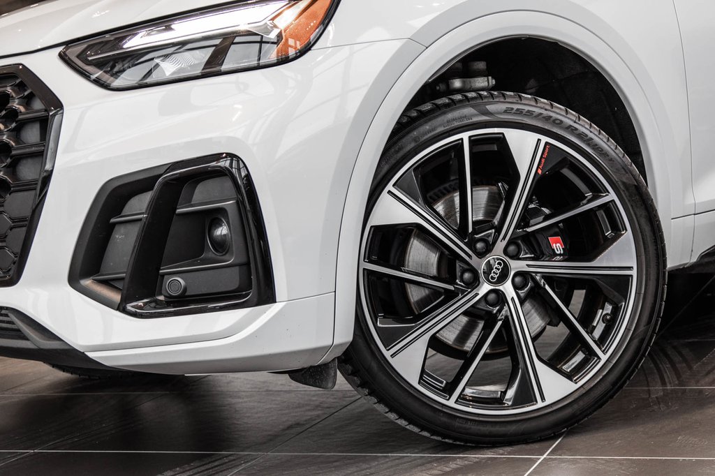 Audi SQ5 PROGRESSIV BLACK PKG CARBON 21 PCS 2023 à Laval, Québec - 5 - w1024h768px