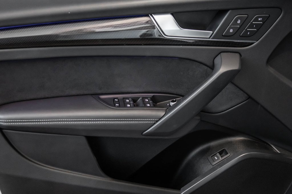 Audi SQ5 PROGRESSIV BLACK PKG CARBON 21 PCS 2023 à Laval, Québec - 12 - w1024h768px