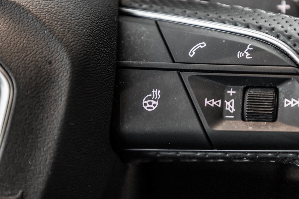 Audi SQ5 PROGRESSIV BLACK PKG CARBON 21 PCS 2023 à Laval, Québec - 21 - w1024h768px