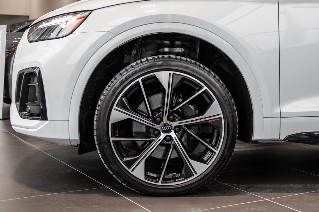 Audi SQ5 PROGRESSIV BLACK PKG CARBON 21 PCS 2023 à Laval, Québec - 8 - w1024h768px